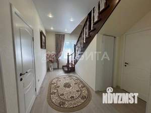 Дом 180м², 2-этажный, участок 10 сот.