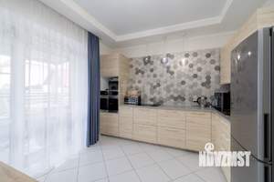 Дом 117м², 2-этажный, участок 8 сот.