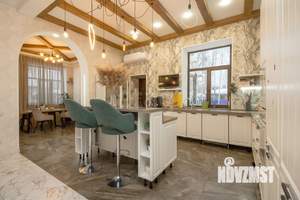 Дом 388м², 2-этажный, участок 20 сот.