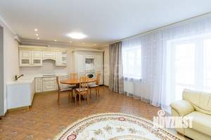 Дом 270м², 3-этажный, на длительный срок, 