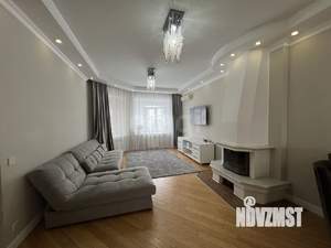 Таунхаус 197м&sup2;, 2-этажный, на длительный срок, 