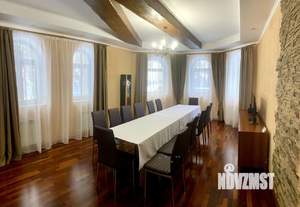 Дом 288м&sup2;, 1-этажный, посуточно, 