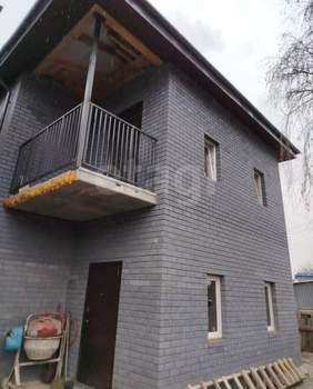 Дом 140м², 2-этажный, на длительный срок, 