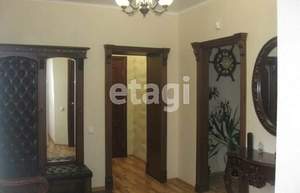 Дом 200м², 2-этажный, на длительный срок, 