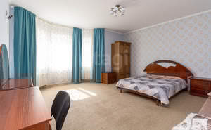 Дом 180м², 2-этажный, на длительный срок, 