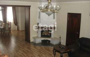 Дом 200м², 2-этажный, на длительный срок, 