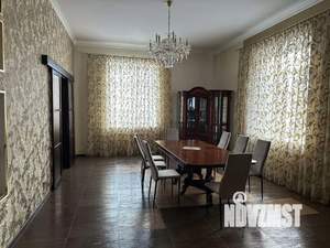 Дом 200м&sup2;, 2-этажный, посуточно, 