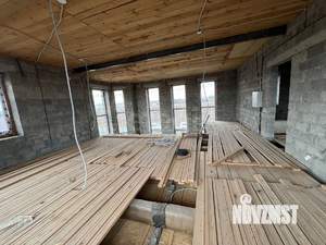 Дом 260м², 2-этажный, на длительный срок, 