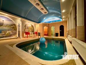 Дом 300м², 2-этажный, посуточно, 