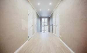 Дом 220м², 2-этажный, на длительный срок, 