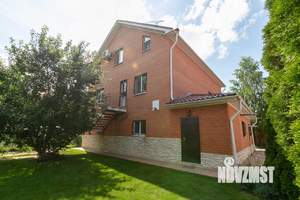 Дом 300м², 3-этажный, посуточно, 