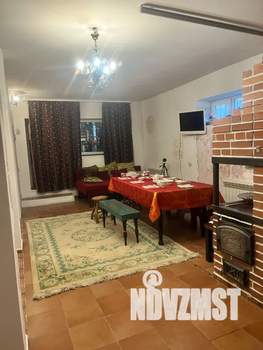 Дом 140м&sup2;, 2-этажный, посуточно, 