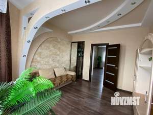 Дом 310м&sup2;, 3-этажный, посуточно, 