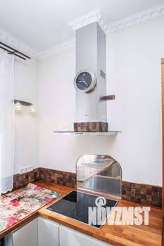 Дом 200м&sup2;, 1-этажный, на длительный срок, 