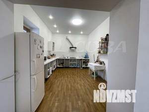 Коттедж 290м², 2-этажный, на длительный срок, 