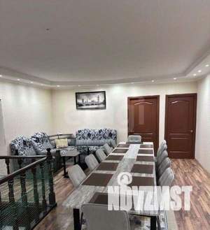 Дом 260м², 2-этажный, на длительный срок, 