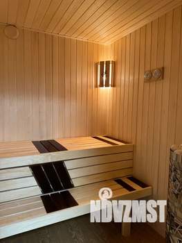 Дом 200м&sup2;, 3-этажный, посуточно, 