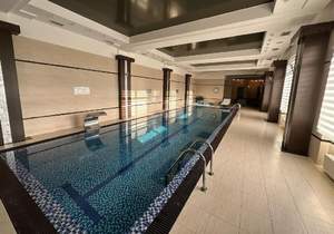 Дом 1056м&sup2;, 3-этажный, на длительный срок, 