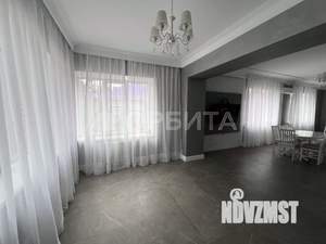 Дом 280м², 2-этажный, на длительный срок, 