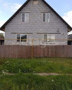 Дом 70м², 2-этажный, на длительный срок, 