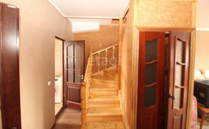 Дом 100м², 3-этажный, на длительный срок, 