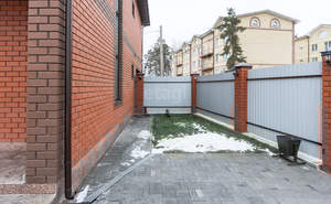 Дом 214м&sup2;, 2-этажный, на длительный срок, 