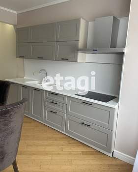 Дом 197м&sup2;, 2-этажный, на длительный срок, 