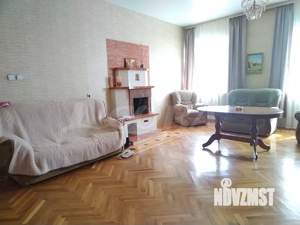 Коттедж 260м², 2-этажный, на длительный срок, 