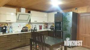 Дом 160м², 2-этажный, на длительный срок, 