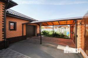 Дом 200м&sup2;, 1-этажный, на длительный срок, 