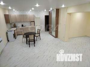 Коттедж 180м&sup2;, 2-этажный, на длительный срок, 