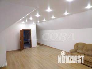 Коттедж 180м², 2-этажный, на длительный срок, 