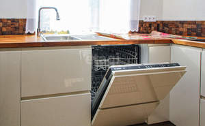 Дом 200м&sup2;, 1-этажный, на длительный срок, 