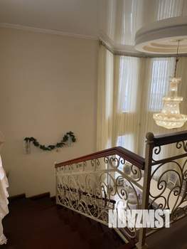 Дом 280м&sup2;, 2-этажный, посуточно, 