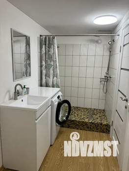 Дом 200м&sup2;, 3-этажный, посуточно, 