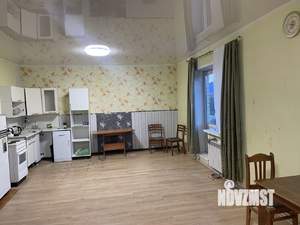 Коттедж 170м², 2-этажный, на длительный срок, 