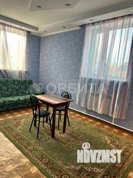 Дом 200м&sup2;, 2-этажный, на длительный срок, 