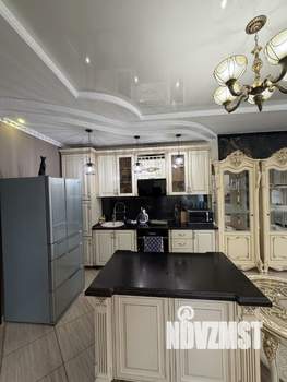 Дом 280м&sup2;, 2-этажный, посуточно, 