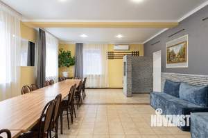 Дом 390м², 2-этажный, посуточно, 