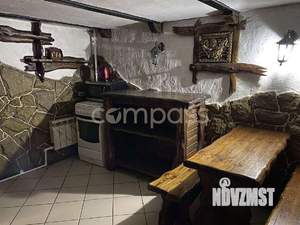 Коттедж 200м², 2-этажный, на длительный срок, 
