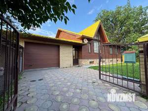 Дом 300м&sup2;, 2-этажный, посуточно, 