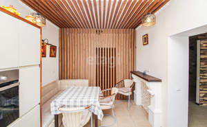 Дом 200м&sup2;, 1-этажный, на длительный срок, 