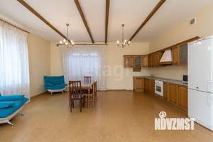 Дом 180м², 2-этажный, на длительный срок, 