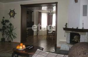 Дом 200м², 2-этажный, на длительный срок, 