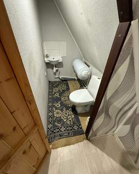 Дом 100м², 2-этажный, на длительный срок, 