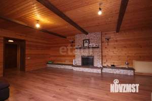 Дом 300м², 2-этажный, на длительный срок, 