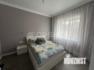 Дом 280м&sup2;, 2-этажный, на длительный срок, 