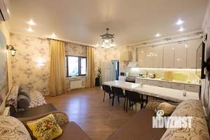 Дом 169м², 2-этажный, на длительный срок, 