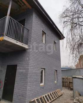 Дом 140м², 2-этажный, на длительный срок, 