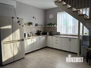 Дом 160м&sup2;, 2-этажный, посуточно, 